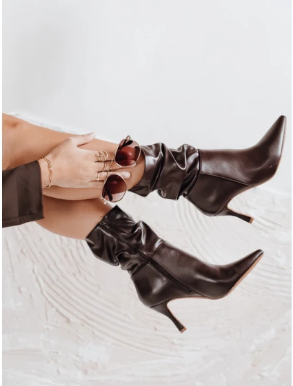 Boty na podpatku s svrškem hnědé model 21993066 - Dstreet