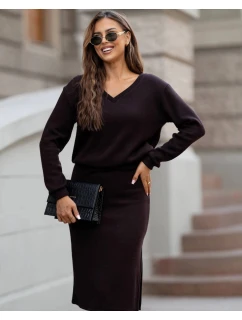 Dámský úpletový komplet v čokoládové barvě se sukní (82103)