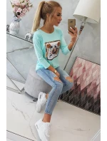 Halenka s 3D grafikou a zdobenými volánky mint Halenka s 3D grafikou a zdobenými volánky mint