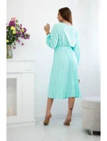 Šaty se lemem světle mátová model 20892529 - K-Fashion Šaty se lemem světle mátová model 20892529 - K-Fashion