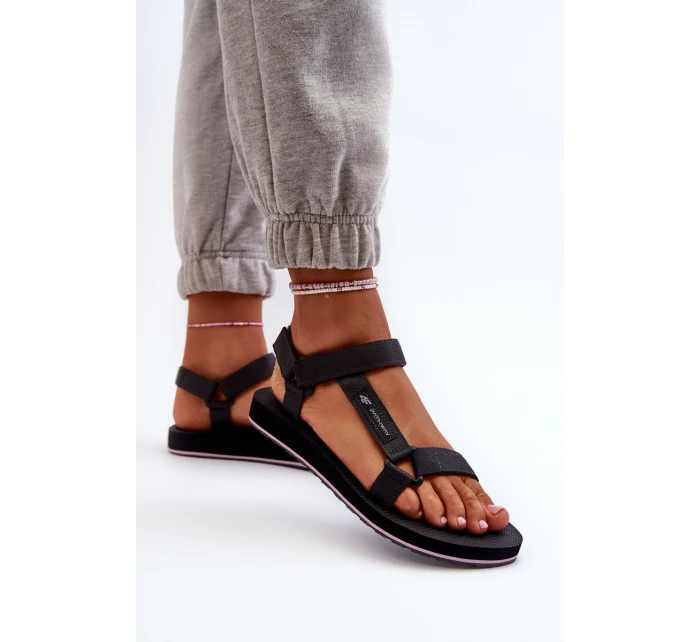 Dámské Sportovní Sandály model 21666215 Tmavě šedé - 4F Dámské Sportovní Sandály model 21666215 Tmavě šedé - 4F