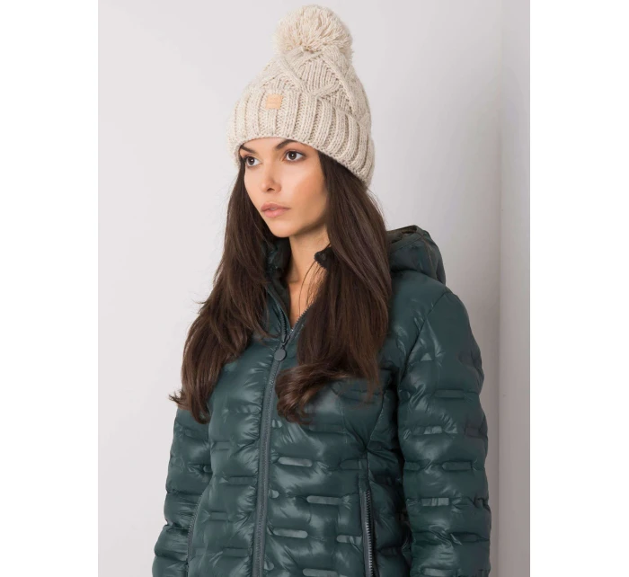 JK CZ 31 cap.18 béžová