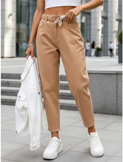 Dámské džíny mom fit s vysokým pasem FashionStreet UY2937 Dámské džíny mom fit s vysokým pasem FashionStreet UY2937