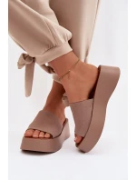 Dámské sandály na platformě tmavě béžové Liorisse