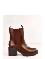 Boty na podpatku model 219640 Solea Boty na podpatku model 219640 Solea