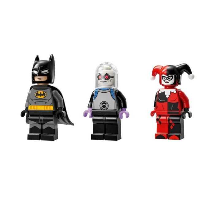 LEGO Super Heroes 76274 Batman s batmobilem vs. Harley Quinn a pan Freeze LEGO Super Heroes 76274 Batman s batmobilem vs. Harley Quinn a pan Freeze