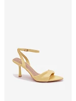 Dámské sandály na podpatku z eko kůže žluté model 22092099 - Boto