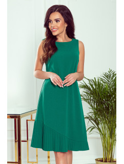 KARINE - Zelené dámské trapézové šaty s asymetrickým plisováním 308-1