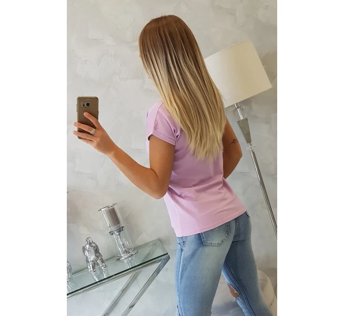 Nakupování halenek je moje kardio fialová