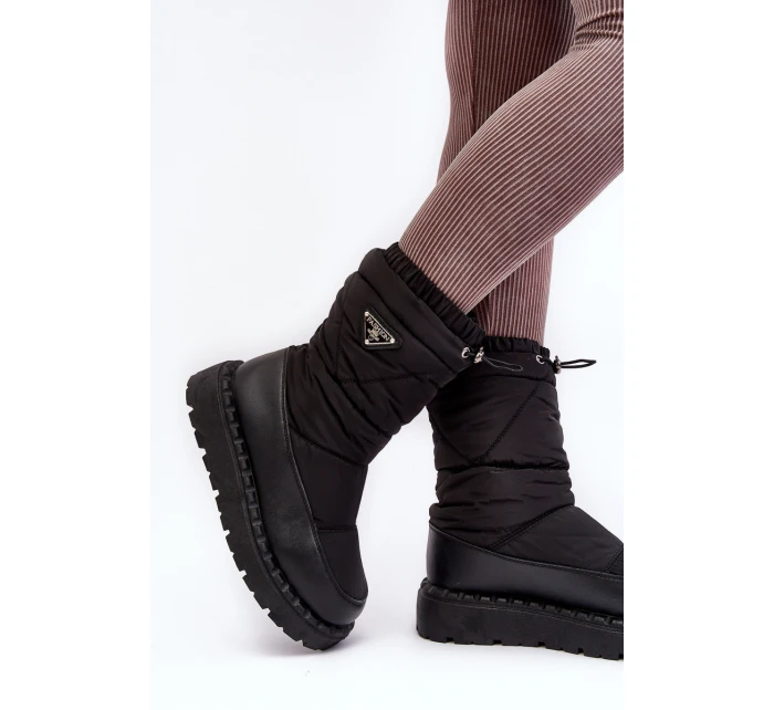 Dámské sněhule na tlusté podrážce černé Lureta Dámské sněhule na tlusté podrážce černé Lureta