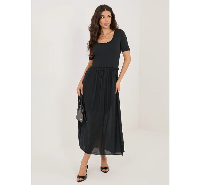 Sukienka MI SK model 22109732 czarny - FPrice