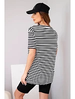 Dámský viskózový pruhovaný komplet s krátkým rukávem a šortkami černý Dámský viskózový pruhovaný komplet s krátkým rukávem a šortkami černý