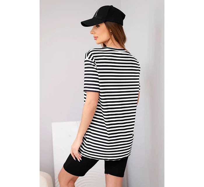 Dámský viskózový pruhovaný komplet s krátkým rukávem a šortkami černý Dámský viskózový pruhovaný komplet s krátkým rukávem a šortkami černý
