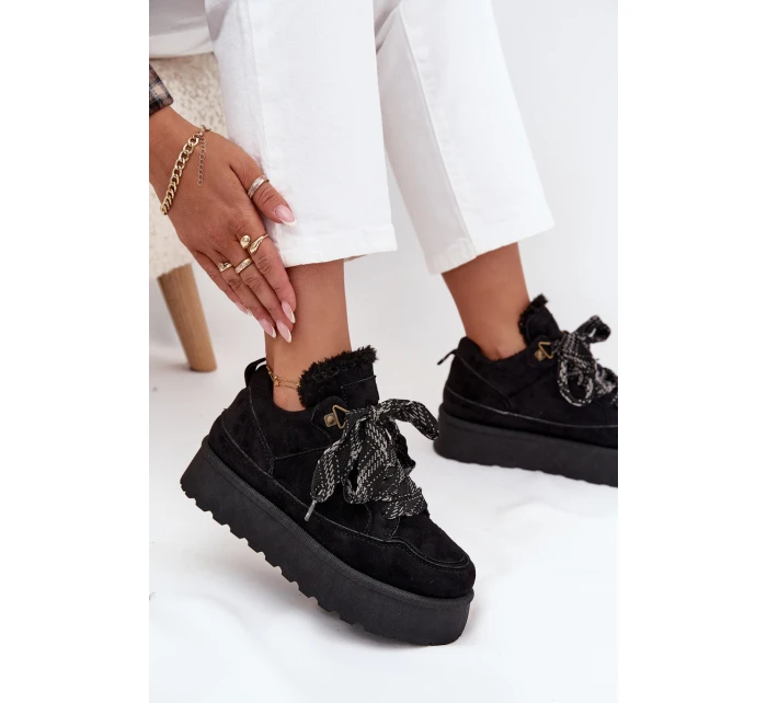 Šněrovací dámské sněhule na platformě vyhřívané kožešinou Černé model 21710251 - Boto Šněrovací dámské sněhule na platformě vyhřívané kožešinou Černé model 21710251 - Boto