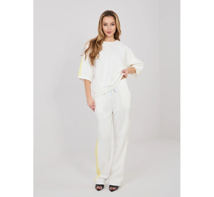 Komplet IT KMPL 22215.77 ecru