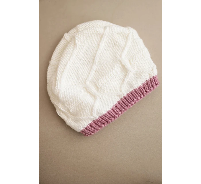 Dámská zimní čepice z vlny s propleteným vzorem K443 bílá + růžová