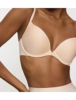 BODY MAKE-UP ESSENTIALS - Push-up podprsenka – diskrétní zvýraznění dekoltu Triumph