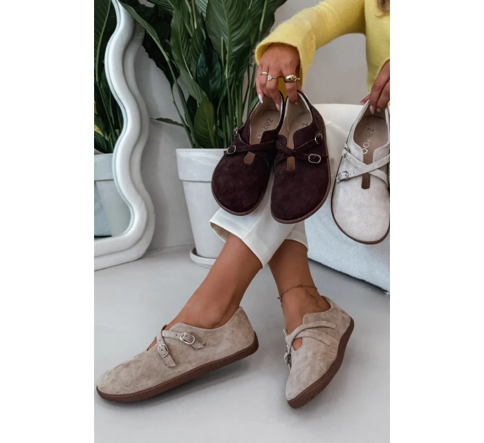 Kožené semišové polobotky Dámské s pásky béžové model 21937593 - Zazoo Kožené semišové polobotky Dámské s pásky béžové model 21937593 - Zazoo