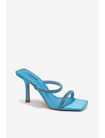 Dámské sandály na podpatku zdobené kamínky modré Vittoria Dámské sandály na podpatku zdobené kamínky modré Vittoria