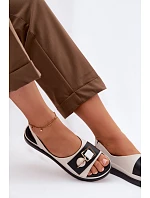 Kožené dámské sandály s ozdobou D&A model 22101318 Béžové - S.Barski