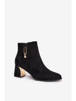 Dámské kotníkové boty na podpatku se zlatými detaily černé model 21710779 - Boto Dámské kotníkové boty na podpatku se zlatými detaily černé model 21710779 - Boto