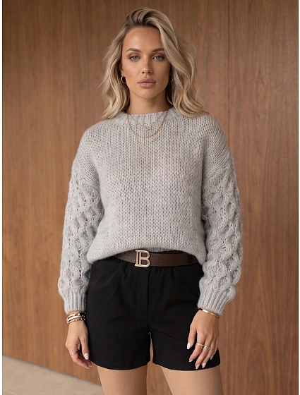 Dámský oversize svetr s copánkovým vzorem, světle šedý, FashionStreet MY2591 Dámský oversize svetr s copánkovým vzorem, světle šedý, FashionStreet MY2591
