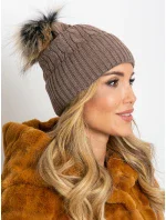 Czapka AT CZ model 19762870 jasny brązowy - FPrice