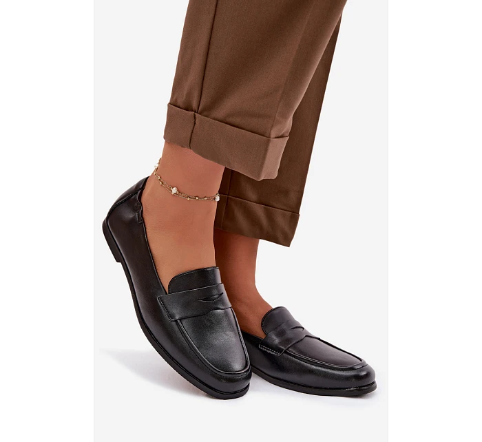 Mokasíny z pravé kůže model 22100821 černé - VINCEZA Mokasíny z pravé kůže model 22100821 černé - VINCEZA