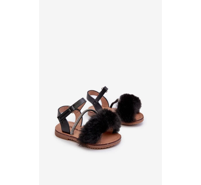 Dětské sandálky na suchý zip s kožíškem černé model 21663021 - Boto Dětské sandálky na suchý zip s kožíškem černé model 21663021 - Boto
