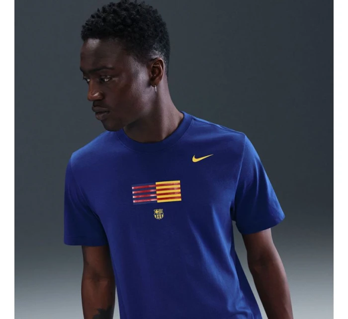 Tričko FC Barcelona Crest Tee model 21237135 - NIKE Tričko FC Barcelona Crest Tee model 21237135 - NIKE