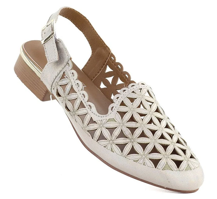 Dámské zlaté ažurové sandály na nízkém podpatku Jezzi ASA222-16