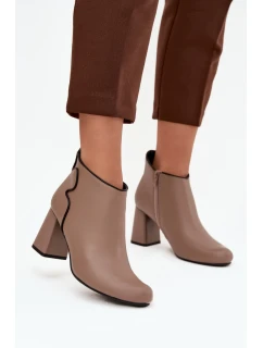 Boty na podpatku  model 222520 Step in style