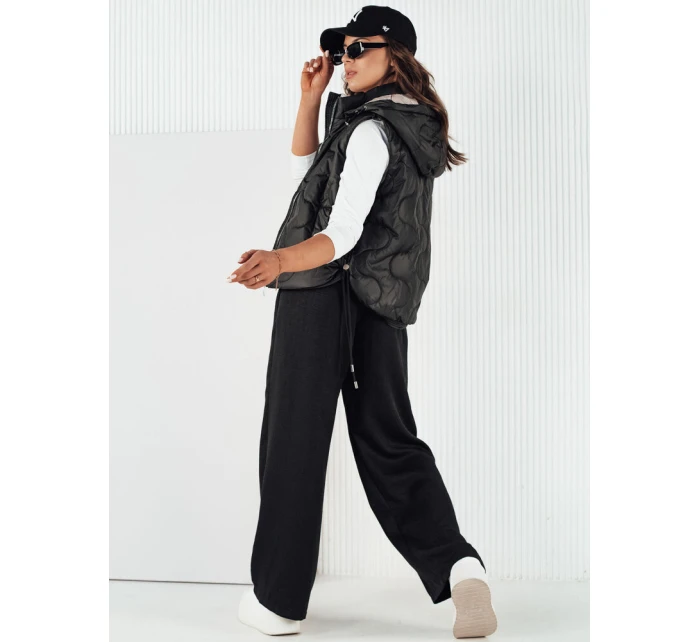 Dámská prošívaná vesta TREOS černá FashionStreet TY4218 Dámská prošívaná vesta TREOS černá FashionStreet TY4218