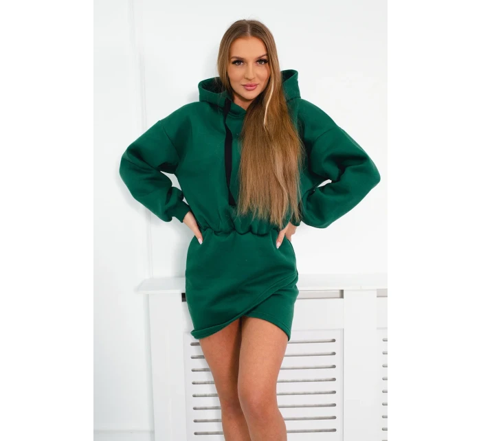 Zateplené šaty s obálkovým spodním dílem tmavě zelené Zateplené šaty s obálkovým spodním dílem tmavě zelené