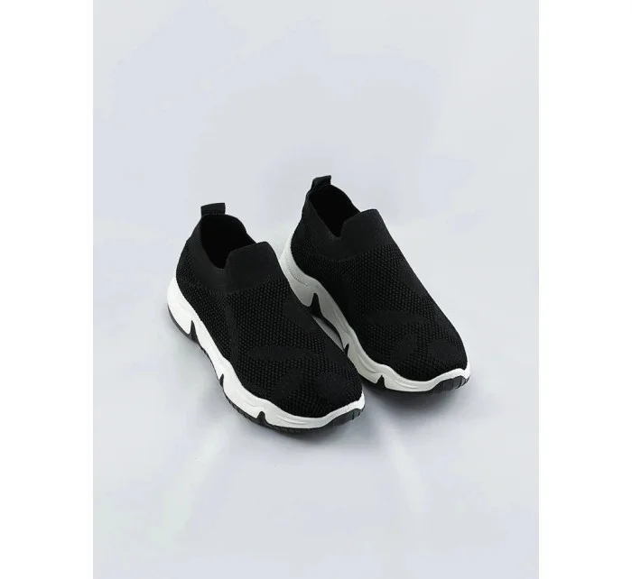 Černé dámské sportovní boty model 17066138 - H&D