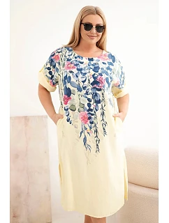 Dámské viskózové šaty Plus Size s krátkým rukávem a rozparky na bocích žlutá