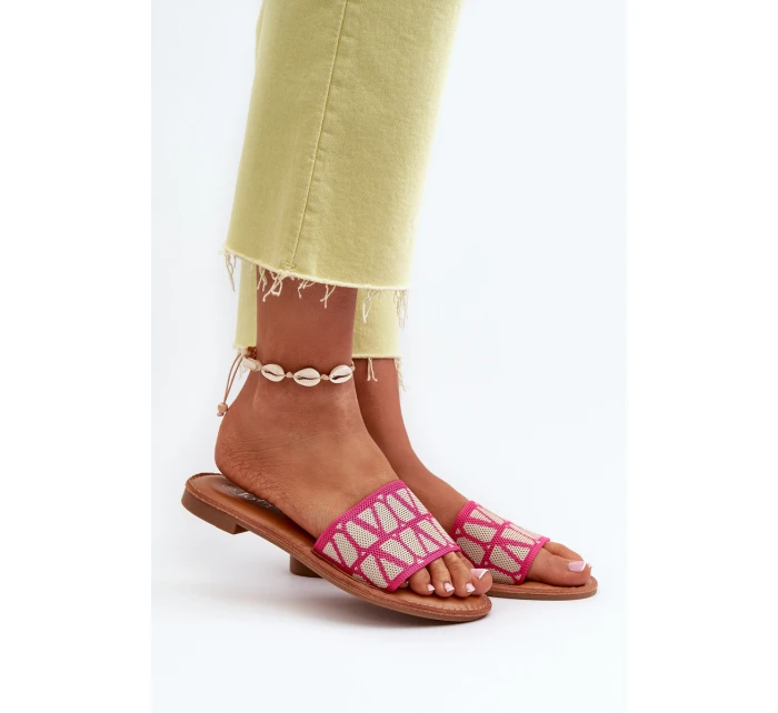 Dámské sandály na ploché podrážce fuksiové od Traivea Dámské sandály na ploché podrážce fuksiové od Traivea