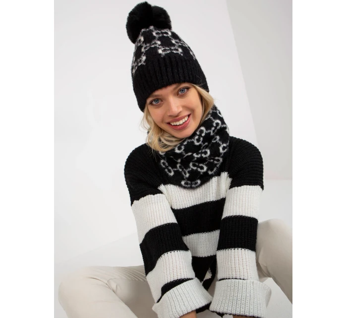 Tunelová šála AT KM CM model 17833554 bílá a černá - FPrice