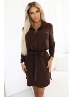 Košilové šaty s kapsami a vázáním CHOCOLATE model 21222756 - numoco