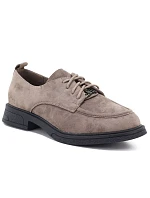Dámské béžové semišové polobotky model 22343130 - VINCEZA Dámské béžové semišové polobotky model 22343130 - VINCEZA