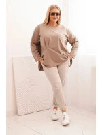 Dámská blůza Plus Size s model 21820427 kapsou a ohrnutým rukávem kiwi - K-Fashion