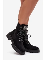 Dámské zateplené workery z eko semiše s bižuterní ozdobou – černé Miryssa Dámské zateplené workery z eko semiše s bižuterní ozdobou – černé Miryssa