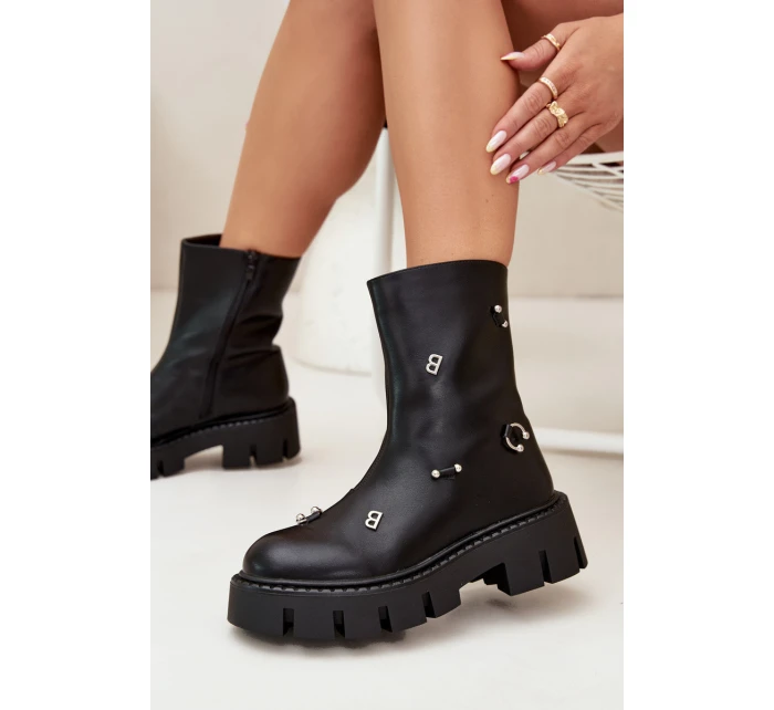 Zateplené dámské boty na zip s ozdobami černé model 21706565 - Boto Zateplené dámské boty na zip s ozdobami černé model 21706565 - Boto