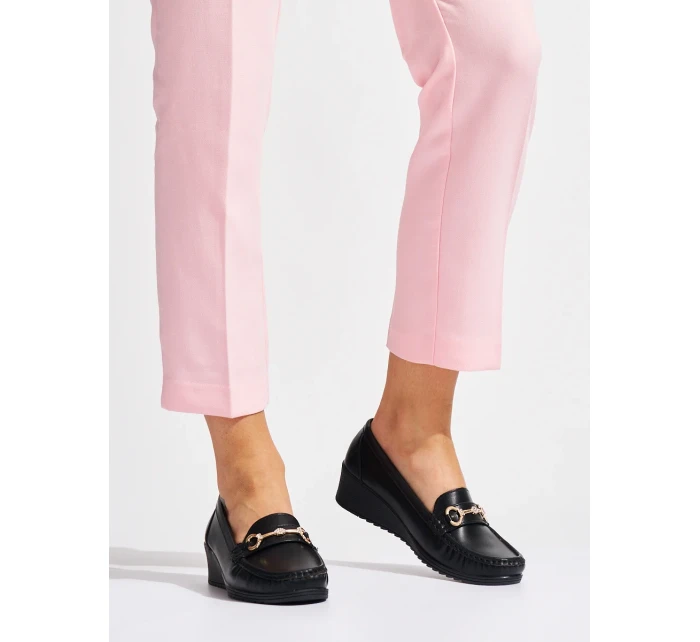 Originální dámské černé mokasíny na klínku Originální dámské černé mokasíny na klínku