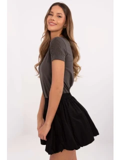 T-shirt model 210661 Relevance