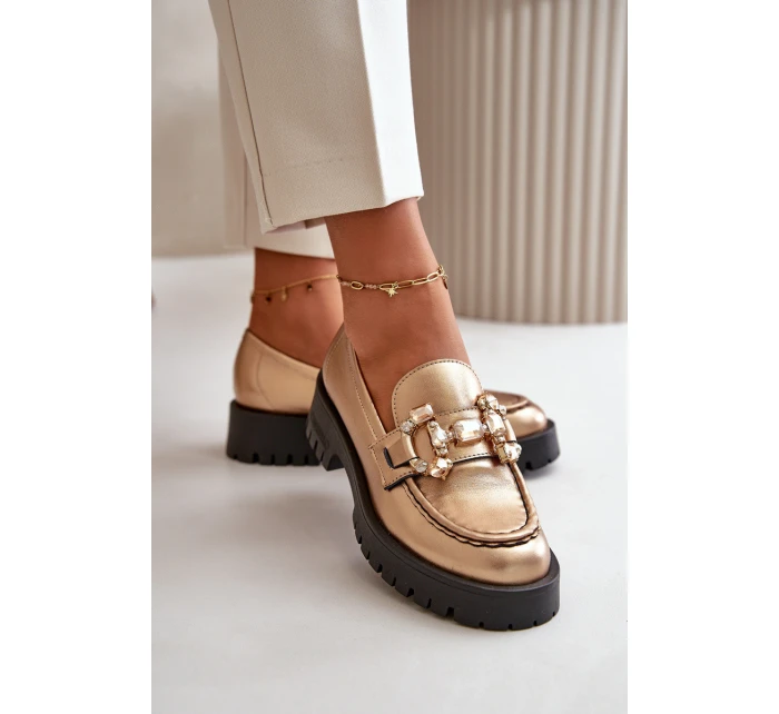 Dámské kožené mokasíny s ozdobou model 21667878 béžové - CheBello