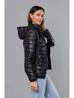 Černá dámská prošívaná bunda pro přechodné období model 17987609 - J.STYLE Černá dámská prošívaná bunda pro přechodné období model 17987609 - J.STYLE