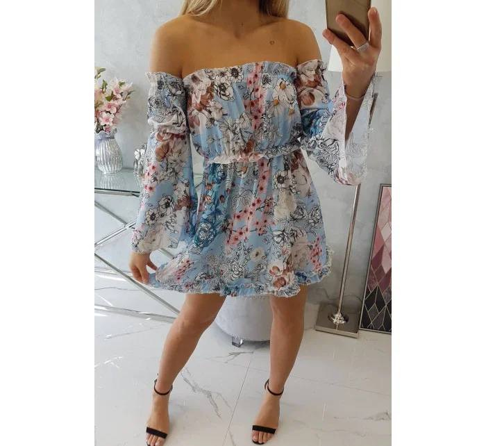 Modré květinové šaty s pruhy Modré květinové šaty s pruhy