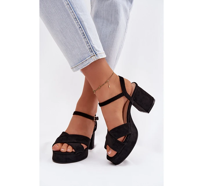 Sandály na podpatku  model 226332 Step in style