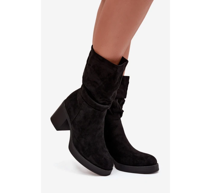 Dámské kotníkové boty s řasením na sloupku Vyhřívané Černé Amoria Dámské kotníkové boty s řasením na sloupku Vyhřívané Černé Amoria